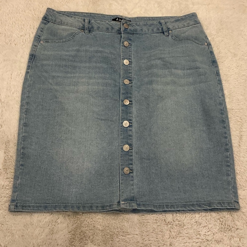 d. jeans Denim Button-Front Mini Skirt size 16